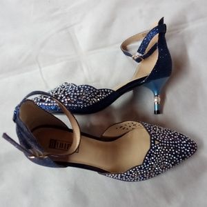 Idifu blue heels 6.5